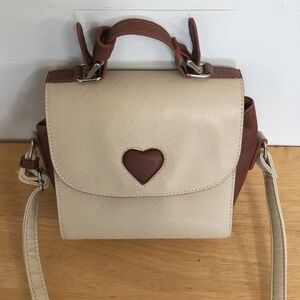 Cheeky Little Handbag Cross Body/SHoulder Brown FAUX Leather Heart Magnetic lock